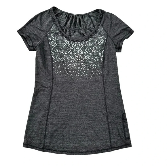 Lululemon Run Wild Short Sleeve Reflective Athletic Shirt Black Gray Size 4 - Picture 7 of 12